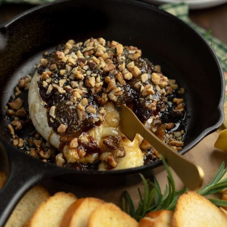 Fig & Onion Warm Brie Wheel